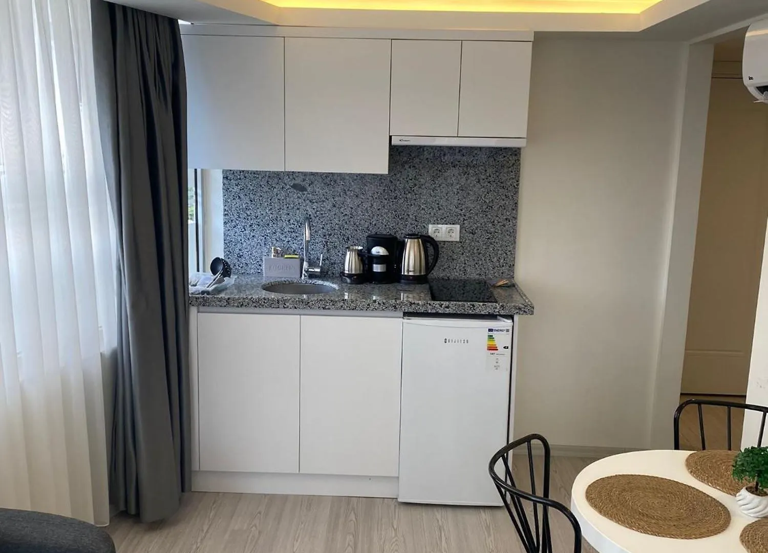 Hadrians Tower Apart otel Antalya